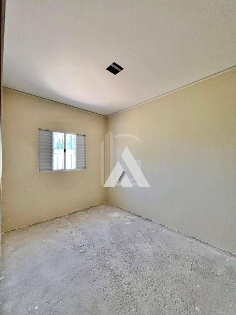 Casa à venda com 2 quartos, 53m² - Foto 10