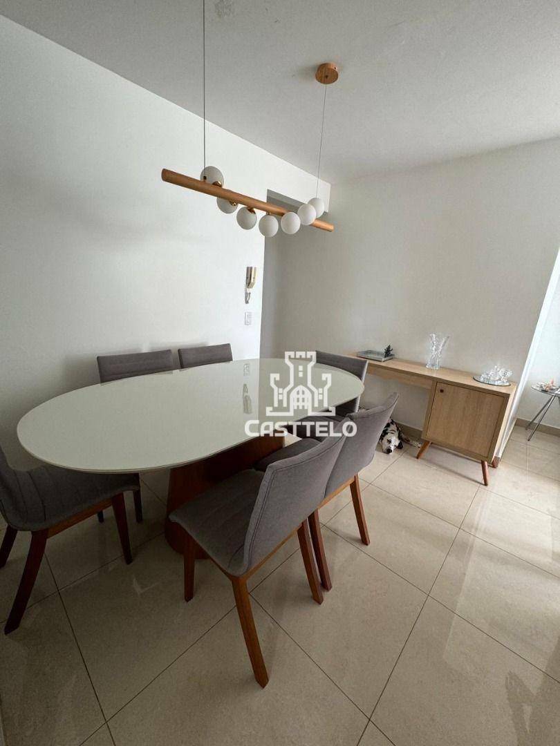 Apartamento à venda com 3 quartos, 75m² - Foto 1