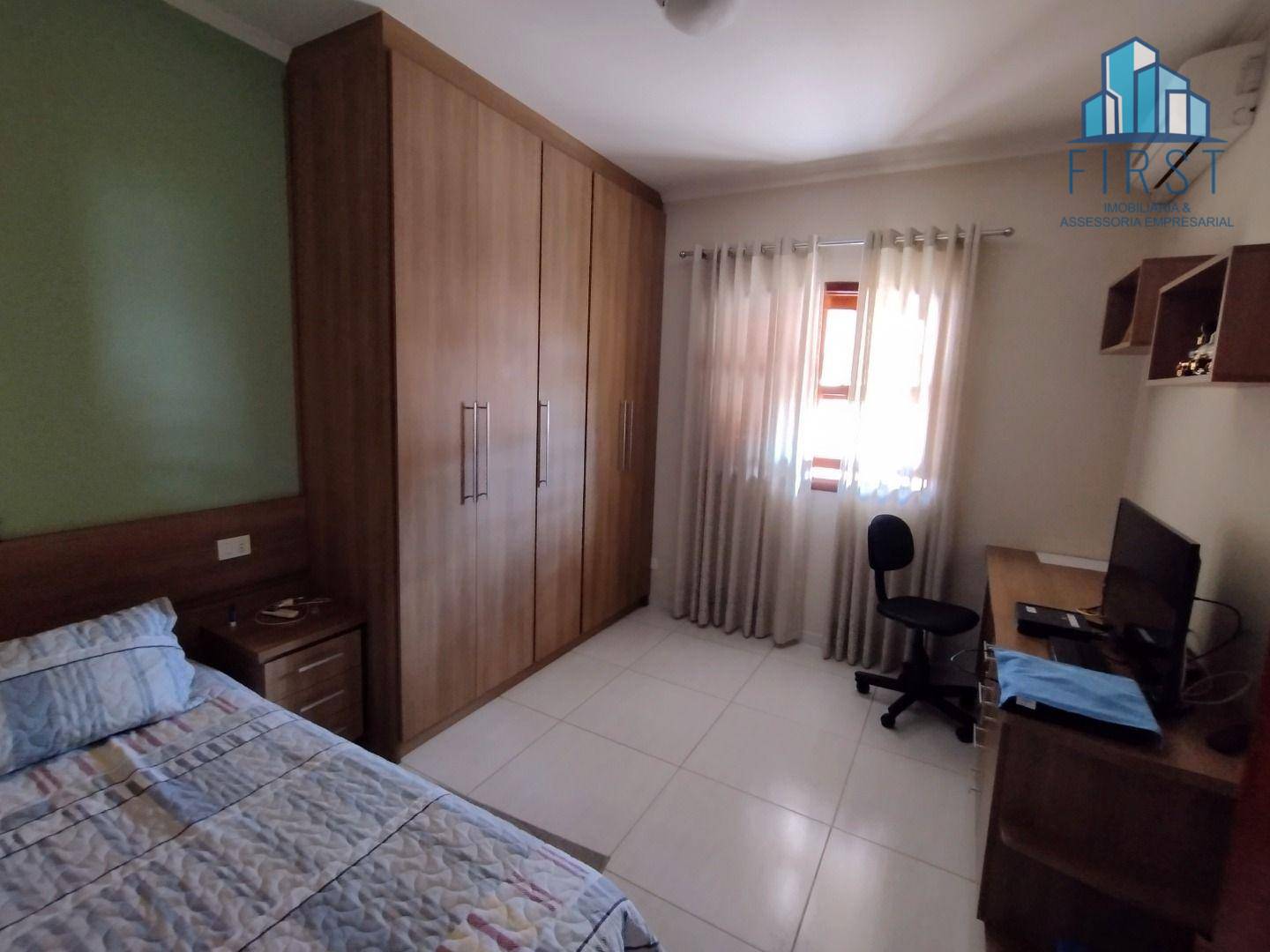 Casa à venda com 3 quartos, 230m² - Foto 33