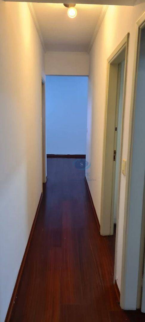 Apartamento à venda com 2 quartos, 70m² - Foto 13