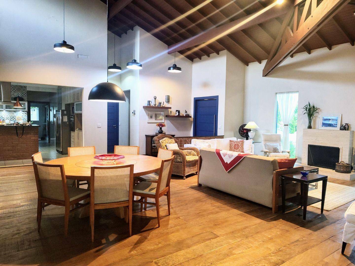Casa de Condomínio à venda com 3 quartos, 363m² - Foto 4