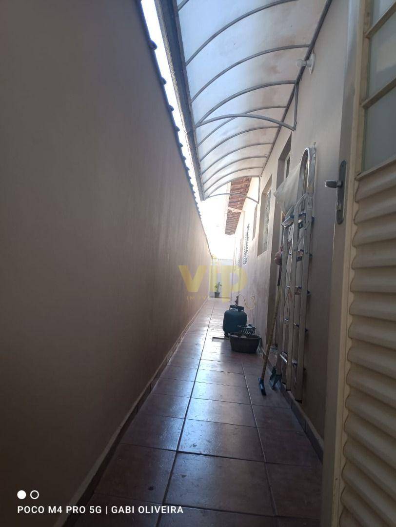 Casa à venda com 3 quartos, 100m² - Foto 14