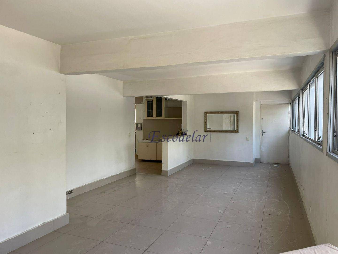 Apartamento à venda com 3 quartos, 122m² - Foto 4