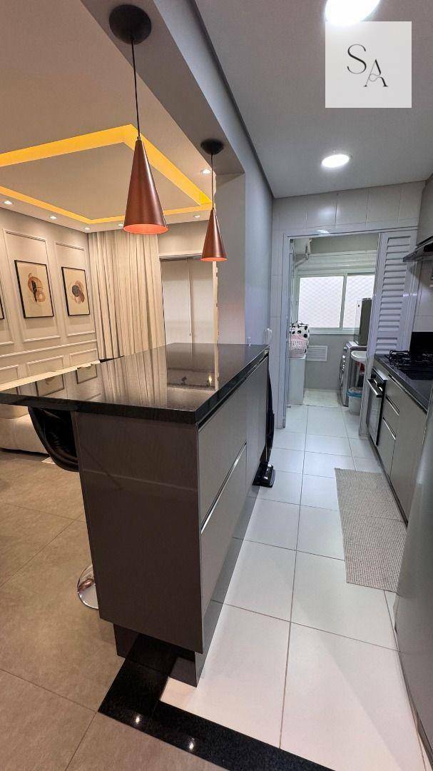 Apartamento à venda com 2 quartos, 64m² - Foto 11