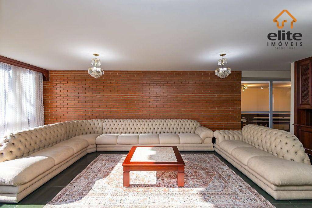 Casa à venda e aluguel com 4 quartos, 352m² - Foto 17