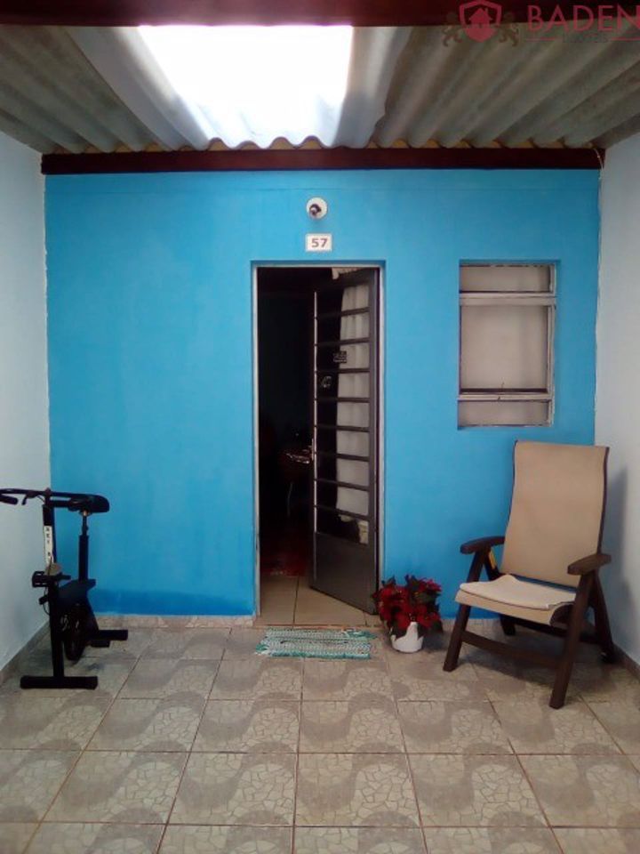 Casa, 2 quartos, 48 m² - Foto 2