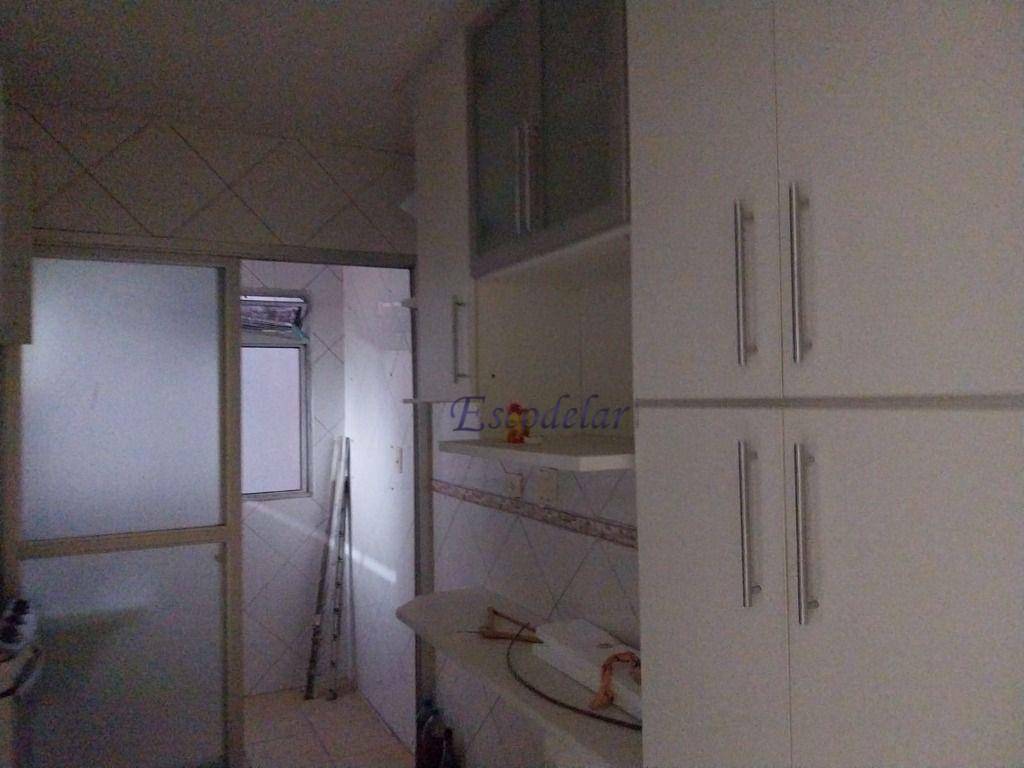 Apartamento à venda com 2 quartos, 55m² - Foto 11