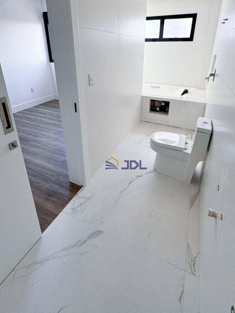 Apartamento à venda com 4 quartos, 179m² - Foto 30