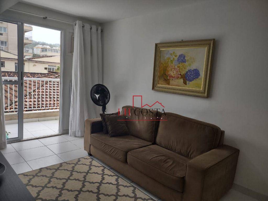 Apartamento à venda com 2 quartos, 65m² - Foto 2