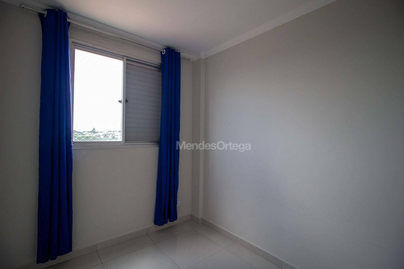 Apartamento para alugar com 3 quartos, 70m² - Foto 13