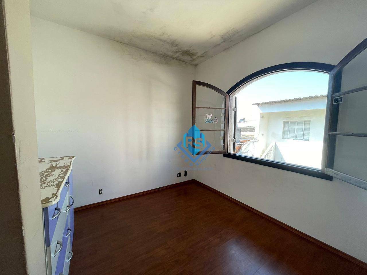 Sobrado à venda com 6 quartos, 384m² - Foto 55