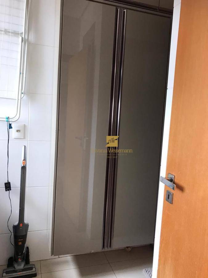 Apartamento à venda com 3 quartos, 134m² - Foto 20