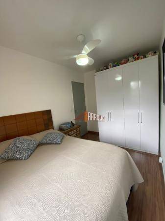 Apartamento à venda com 3 quartos, 47m² - Foto 7