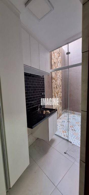 Sobrado à venda com 3 quartos, 86m² - Foto 11