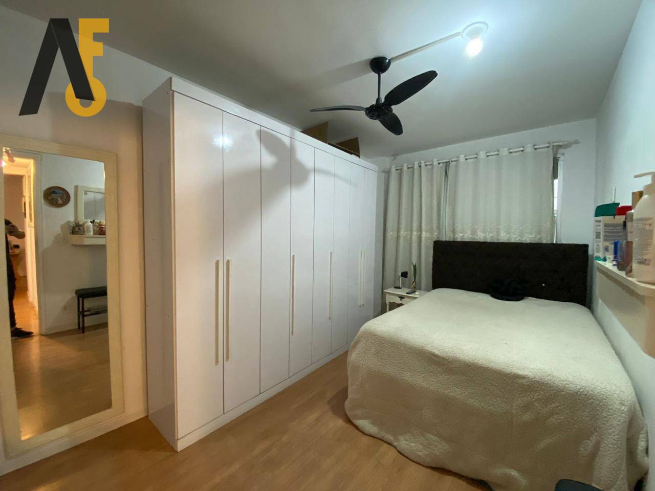 Apartamento à venda com 3 quartos, 77m² - Foto 8