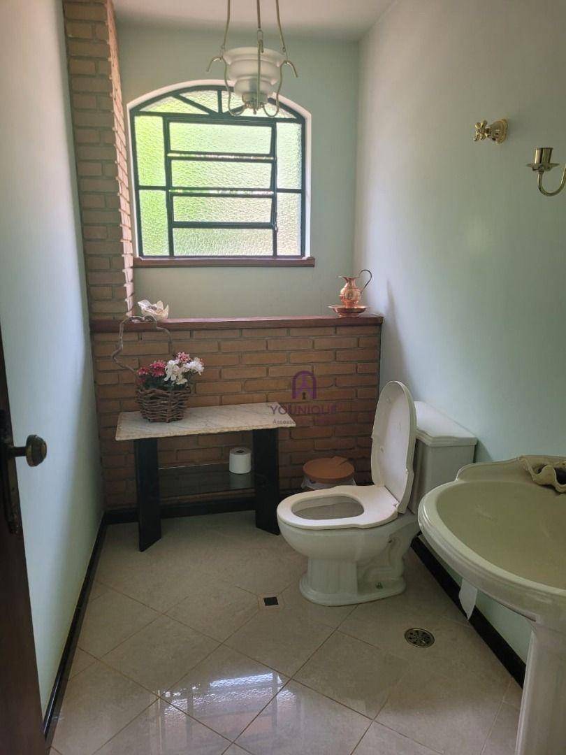 Casa à venda com 4 quartos, 810m² - Foto 32