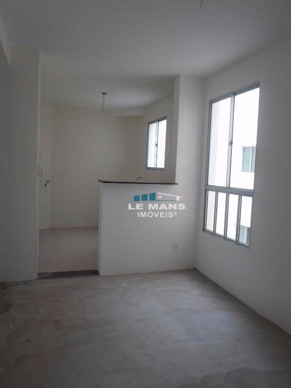 Apartamento à venda com 2 quartos, 46m² - Foto 19