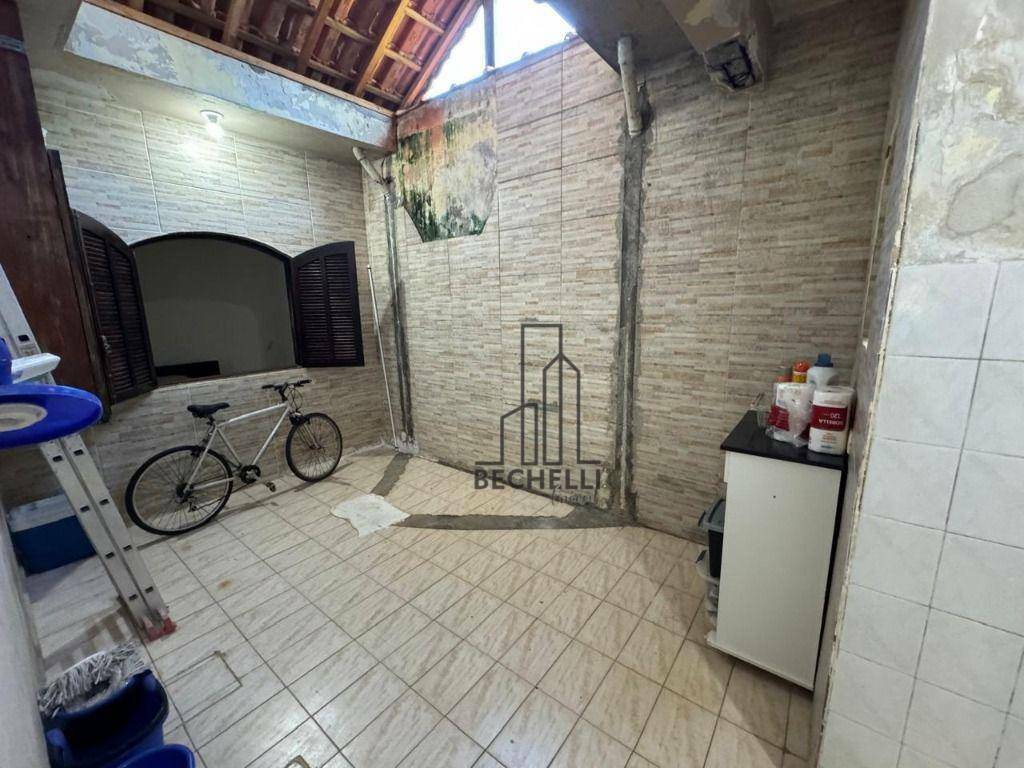 Casa à venda com 3 quartos, 135m² - Foto 14