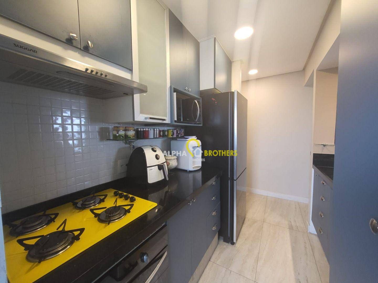 Apartamento à venda com 2 quartos, 62m² - Foto 15