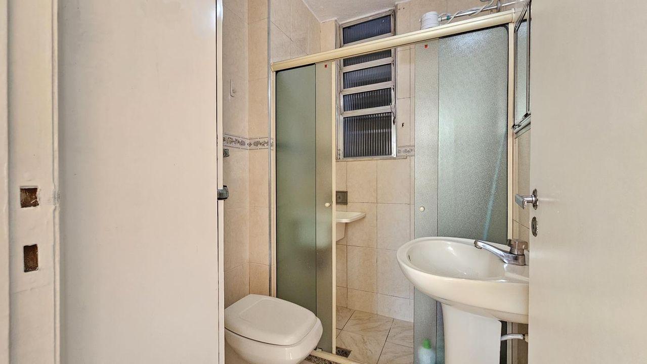 Apartamento à venda com 1 quarto, 37m² - Foto 25