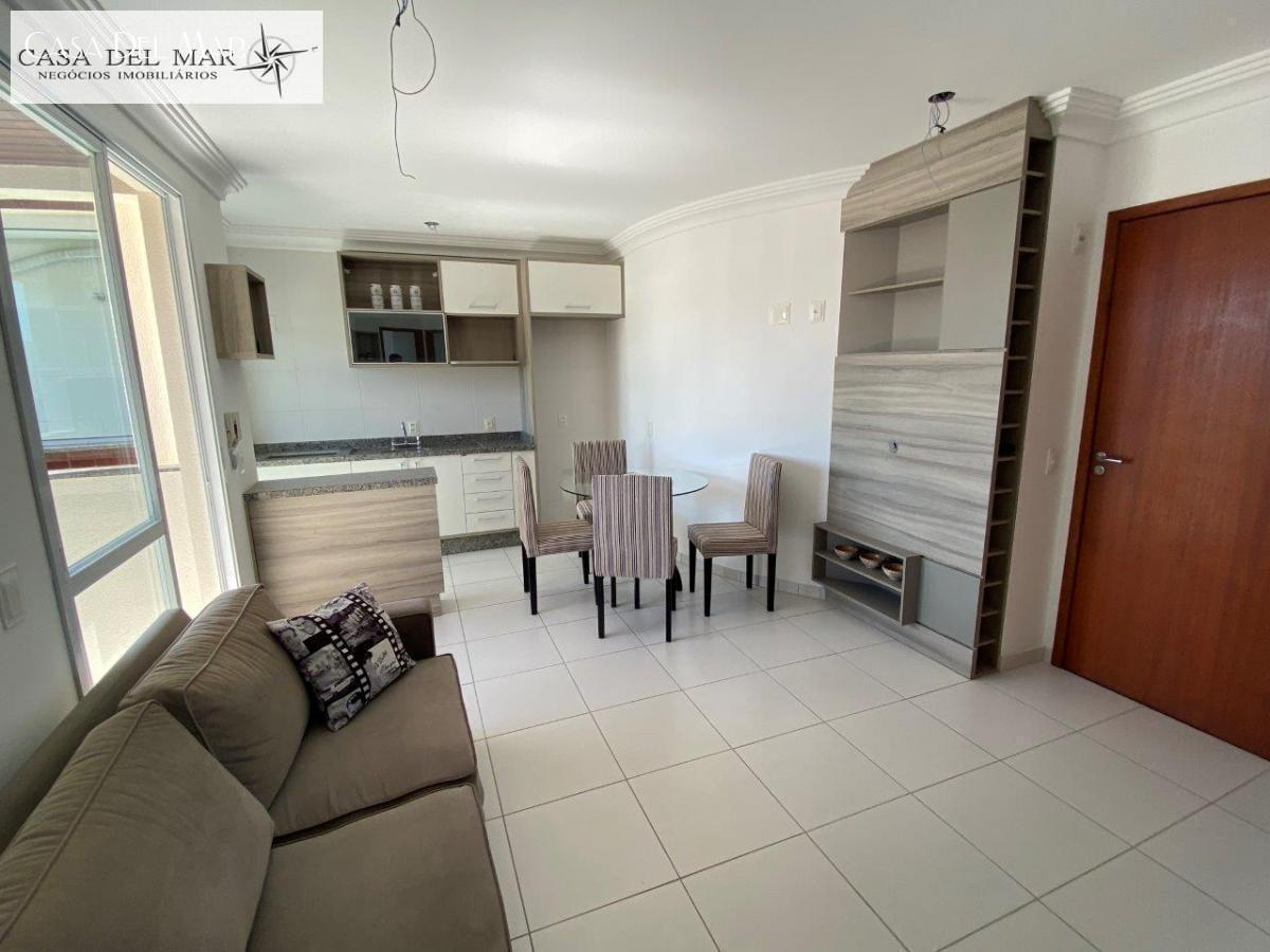 Apartamento à venda com 2 quartos, 63m² - Foto 3