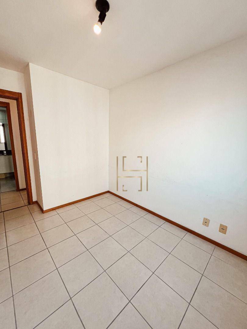 Apartamento à venda com 2 quartos, 71m² - Foto 7