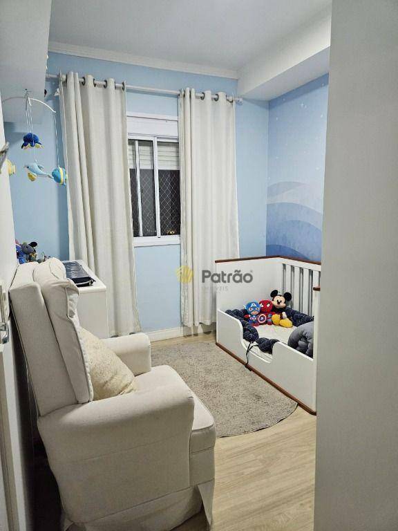 Apartamento à venda com 3 quartos, 71m² - Foto 7