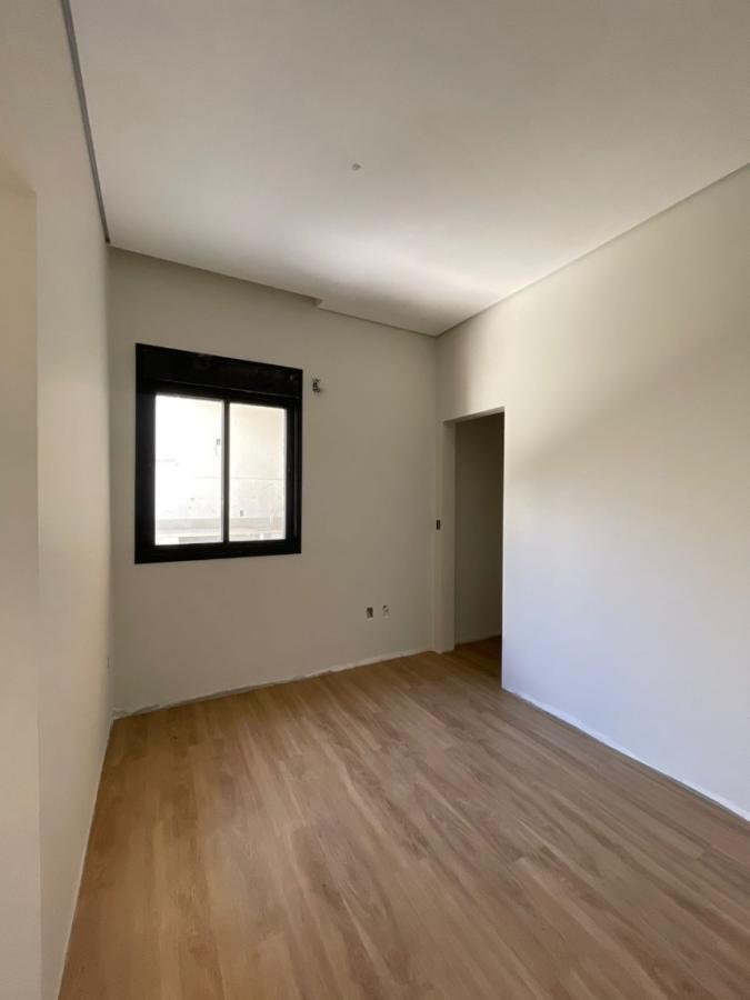 Casa à venda com 3 quartos, 200m² - Foto 12