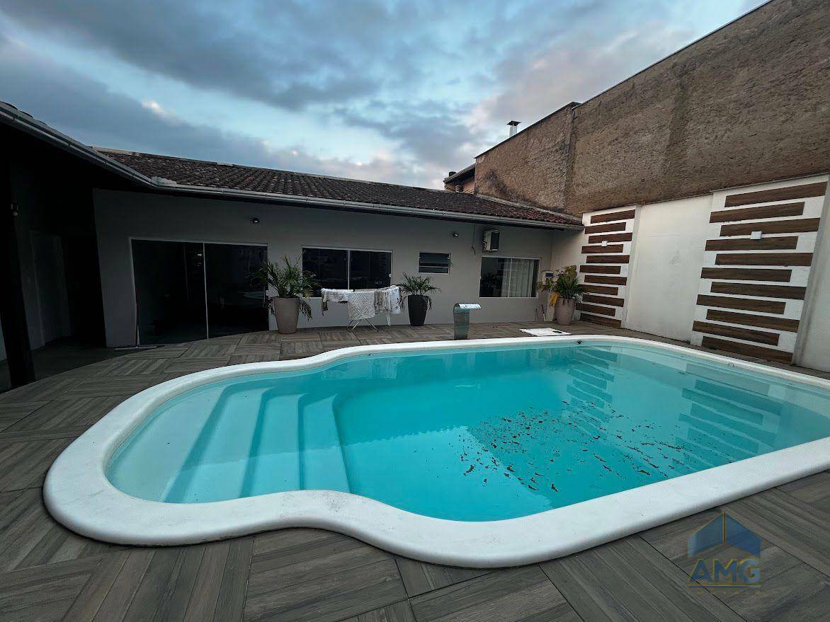 Casa, 4 quartos, 360 m² - Foto 9