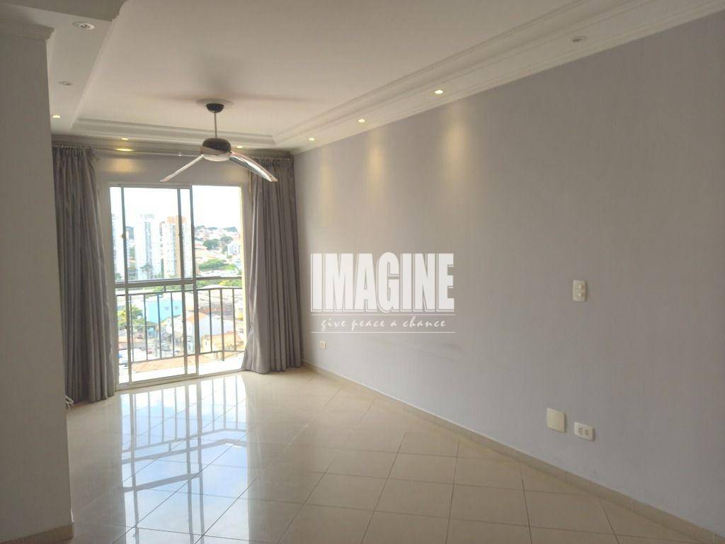 Apartamento à venda com 2 quartos, 56m² - Foto 1