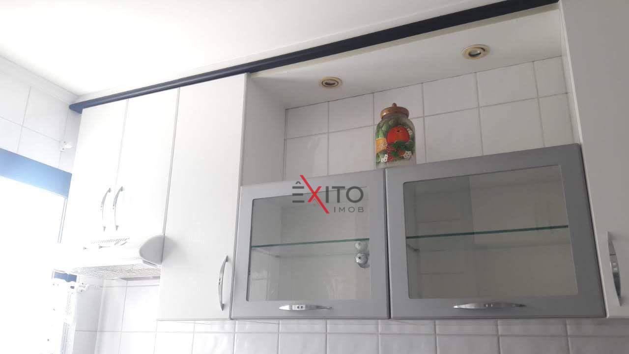 Apartamento à venda com 3 quartos, 75m² - Foto 22