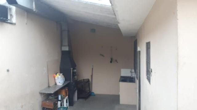 Casa à venda com 2 quartos, 1m² - Foto 4