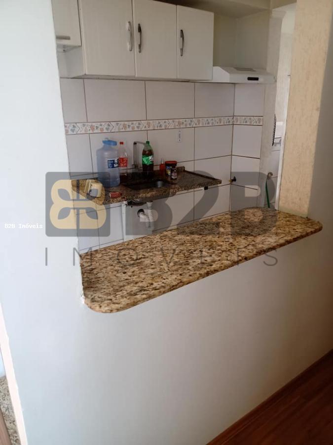 Apartamento à venda com 2 quartos, 42m² - Foto 5