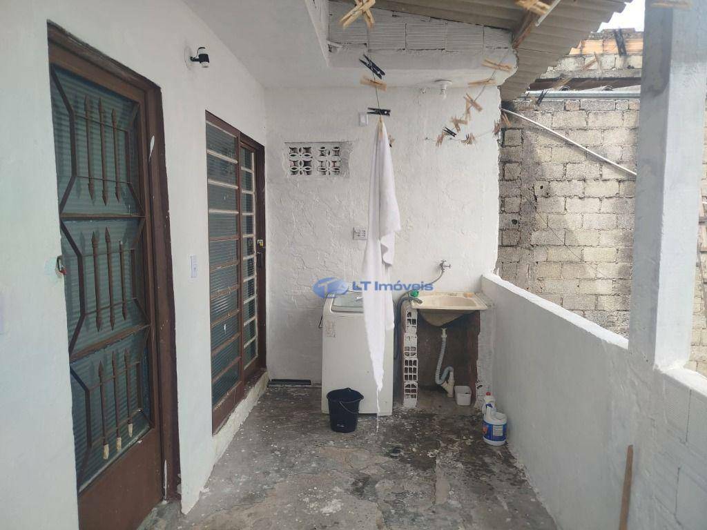 Casa à venda com 1 quarto, 142m² - Foto 14