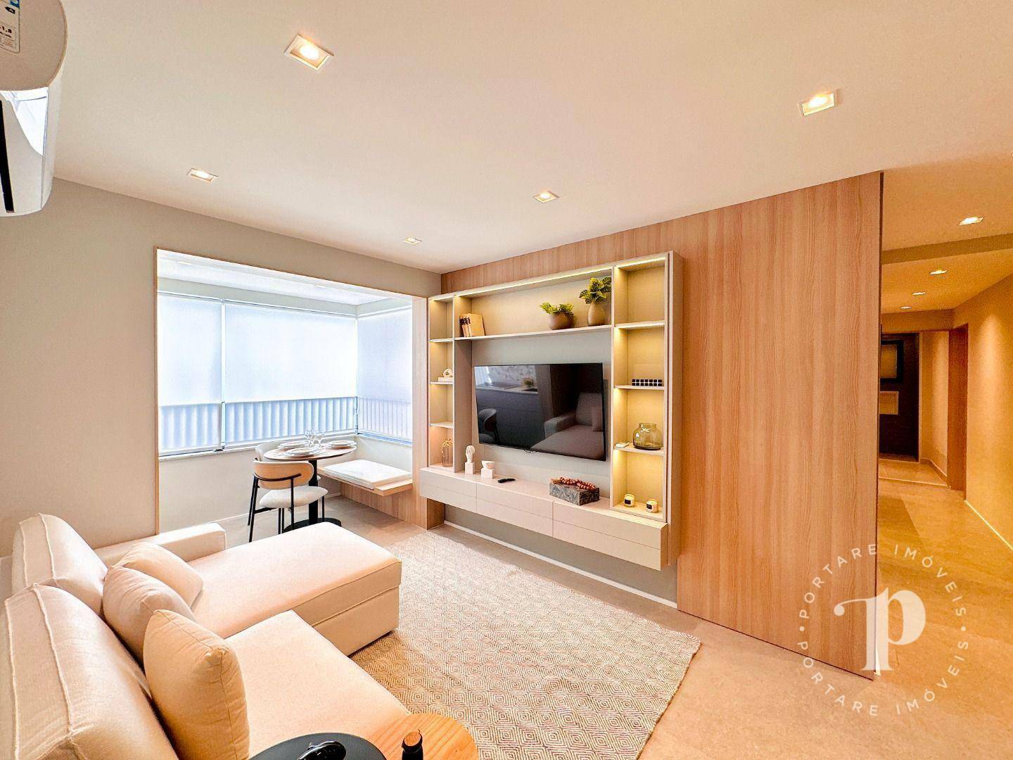 Apartamento à venda com 3 quartos, 92m² - Foto 1