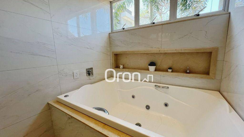 Casa de Condomínio à venda com 3 quartos, 215m² - Foto 10