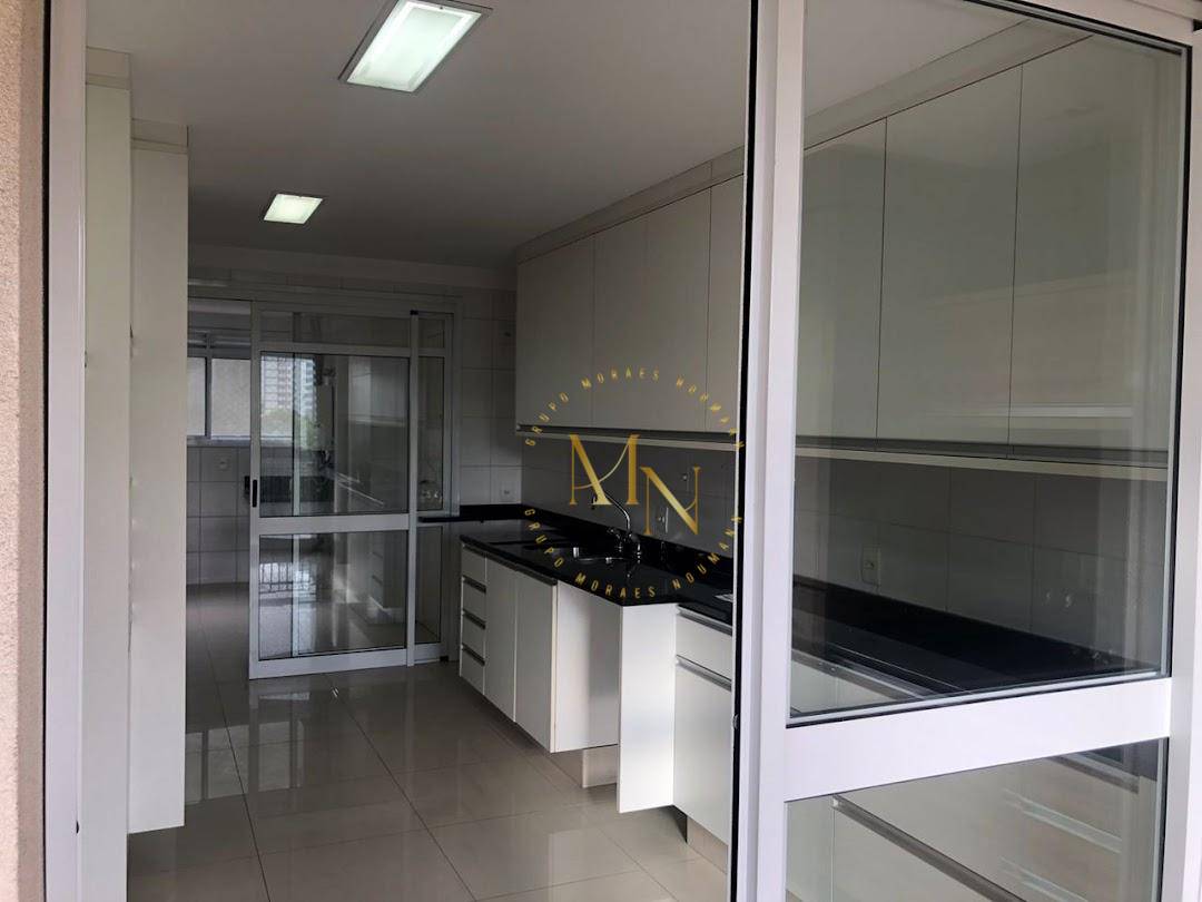 Apartamento à venda com 3 quartos, 195m² - Foto 11