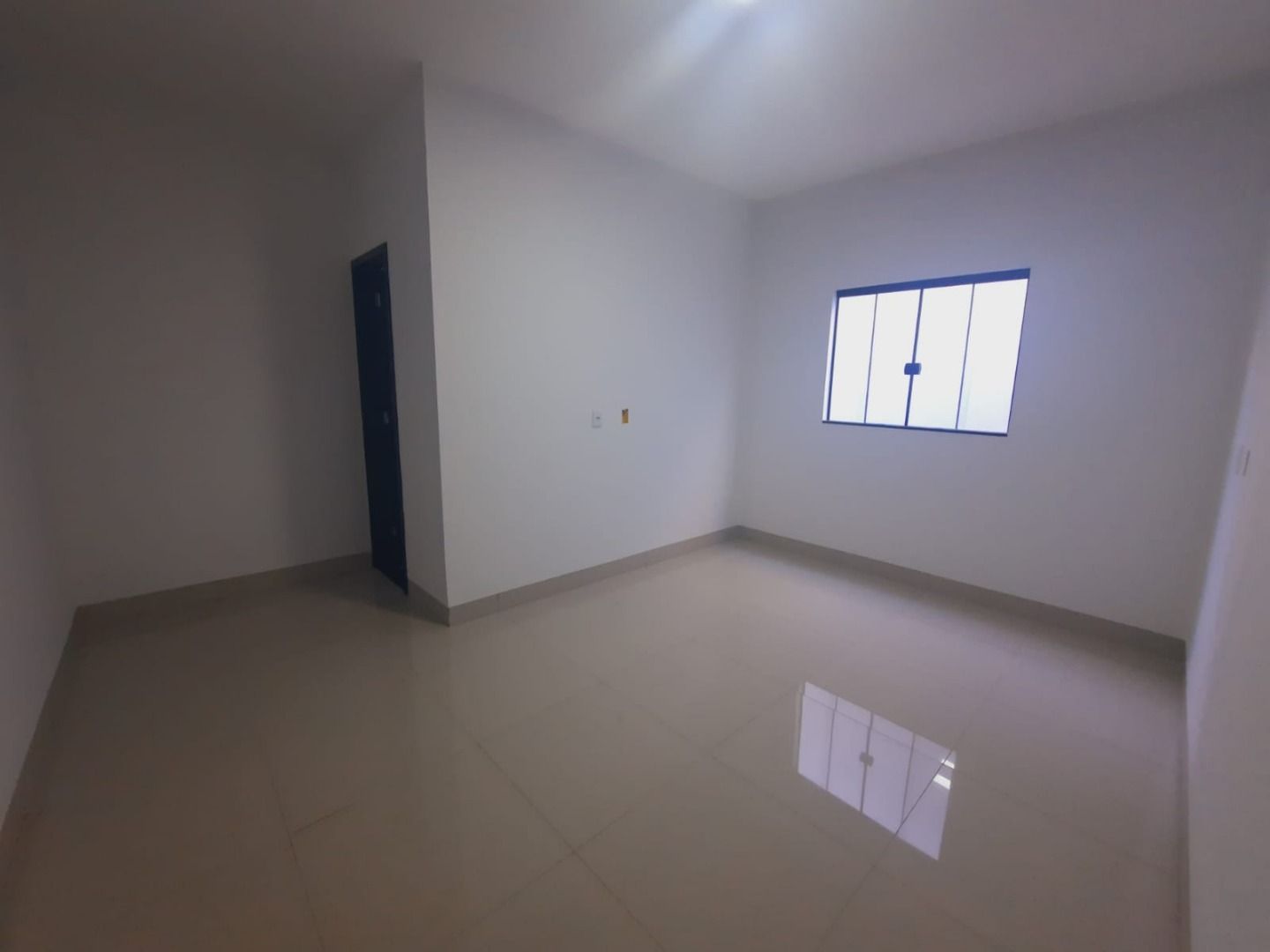 Casa à venda com 3 quartos, 90m² - Foto 8