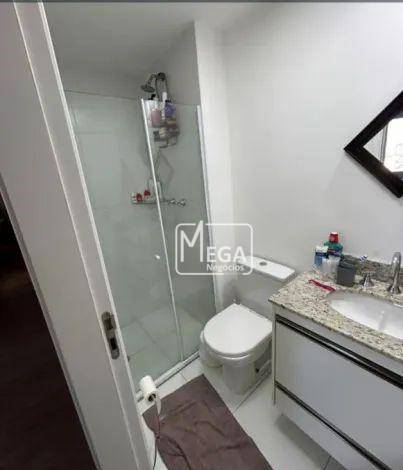 Apartamento à venda com 2 quartos, 61m² - Foto 9