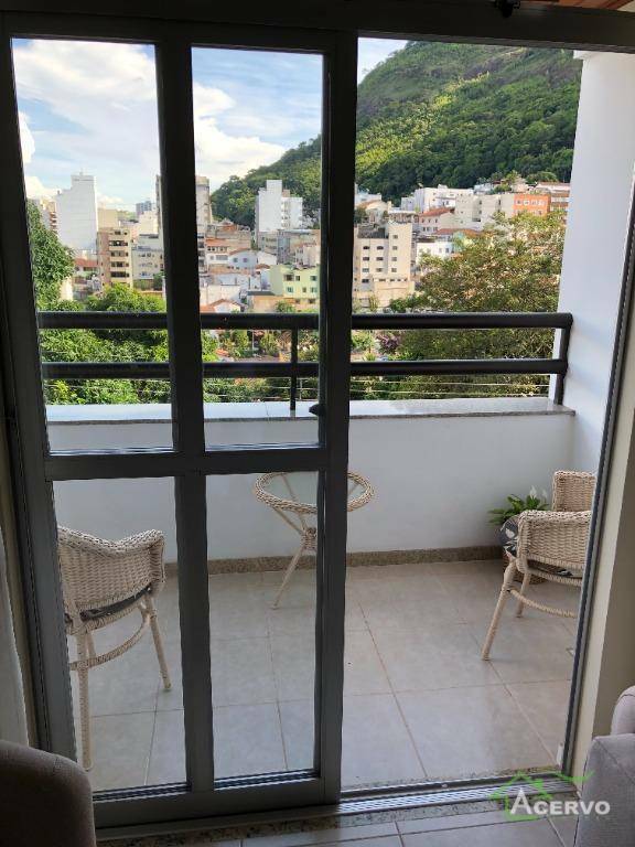 Apartamento à venda com 3 quartos, 118m² - Foto 5