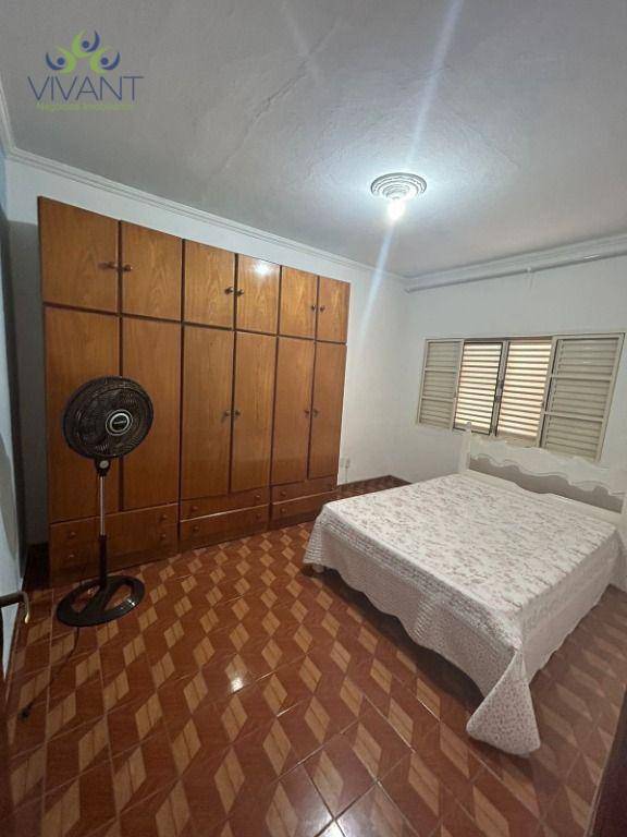 Sobrado à venda e aluguel com 3 quartos, 252m² - Foto 23