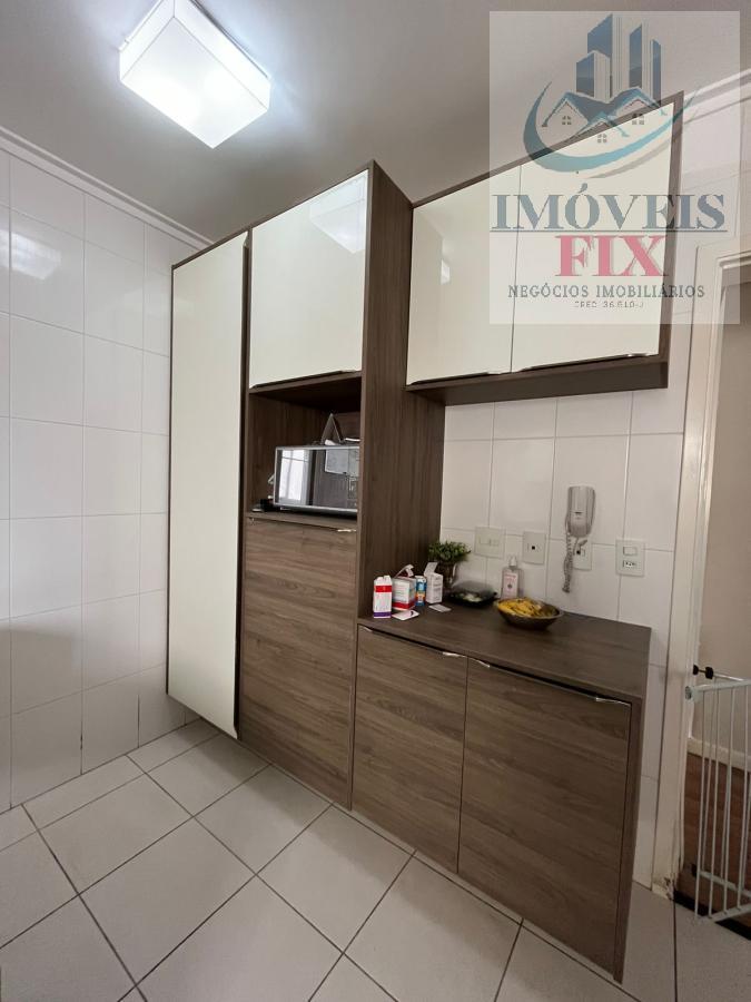 Apartamento à venda com 3 quartos, 132m² - Foto 13