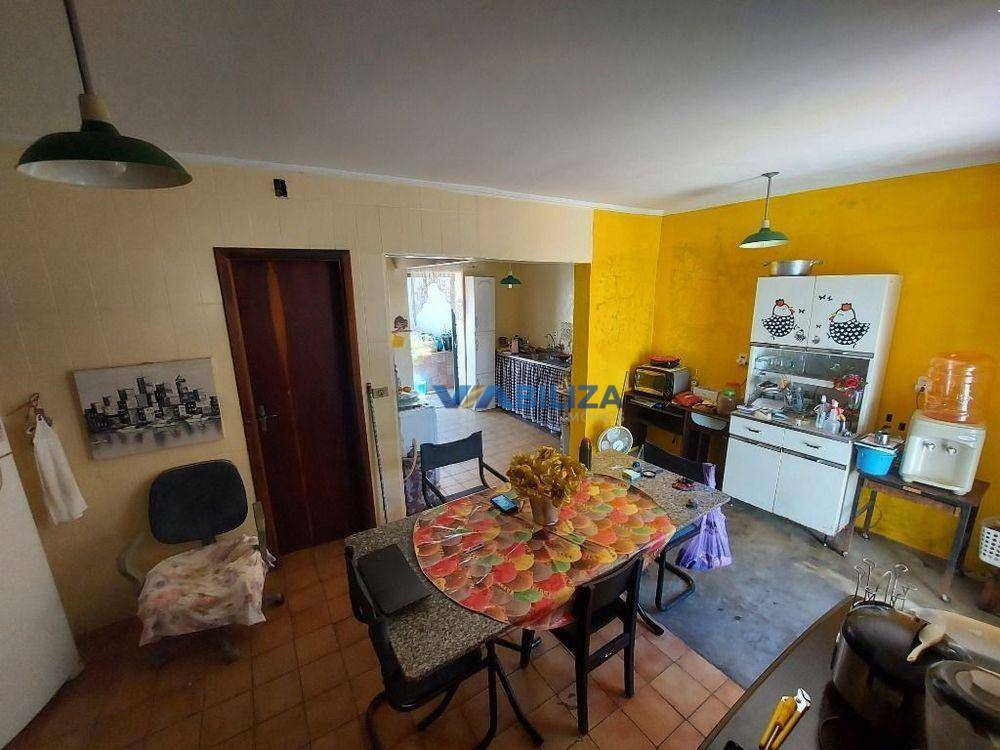 Sobrado à venda com 3 quartos, 147m² - Foto 5