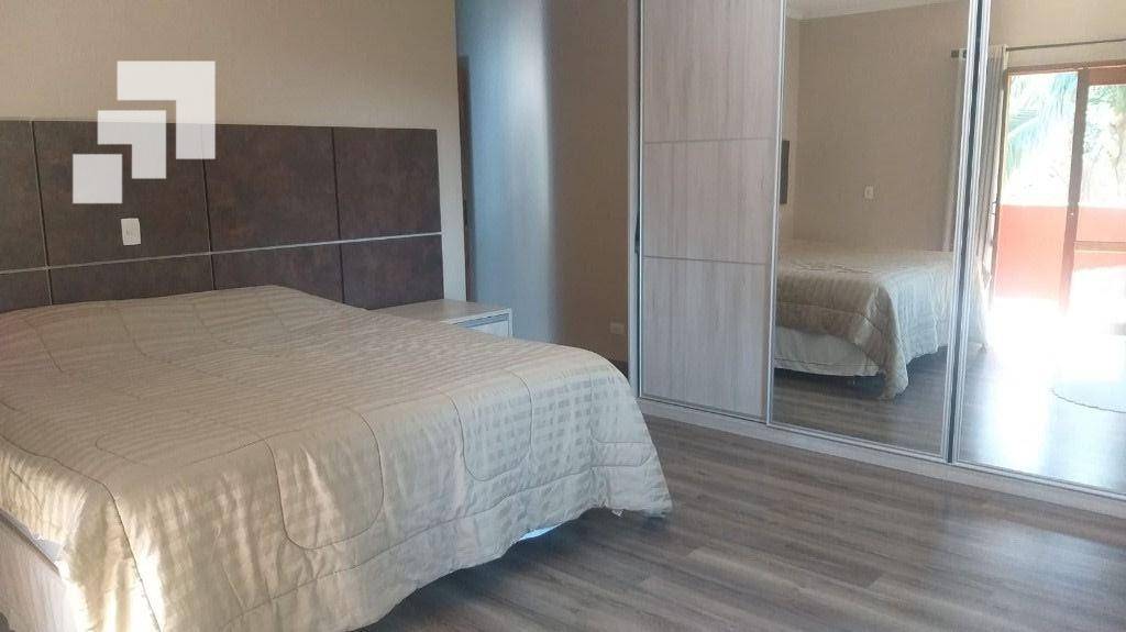 Casa de Condomínio à venda com 4 quartos, 305m² - Foto 28