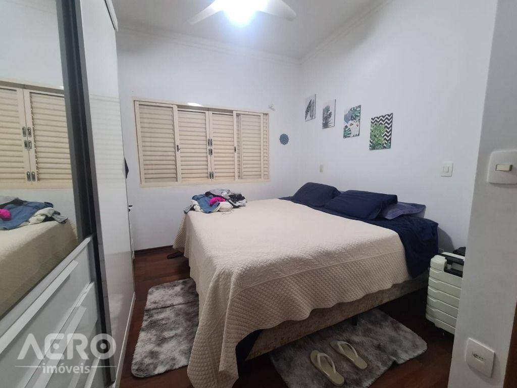 Casa de Condomínio à venda com 3 quartos, 283m² - Foto 25