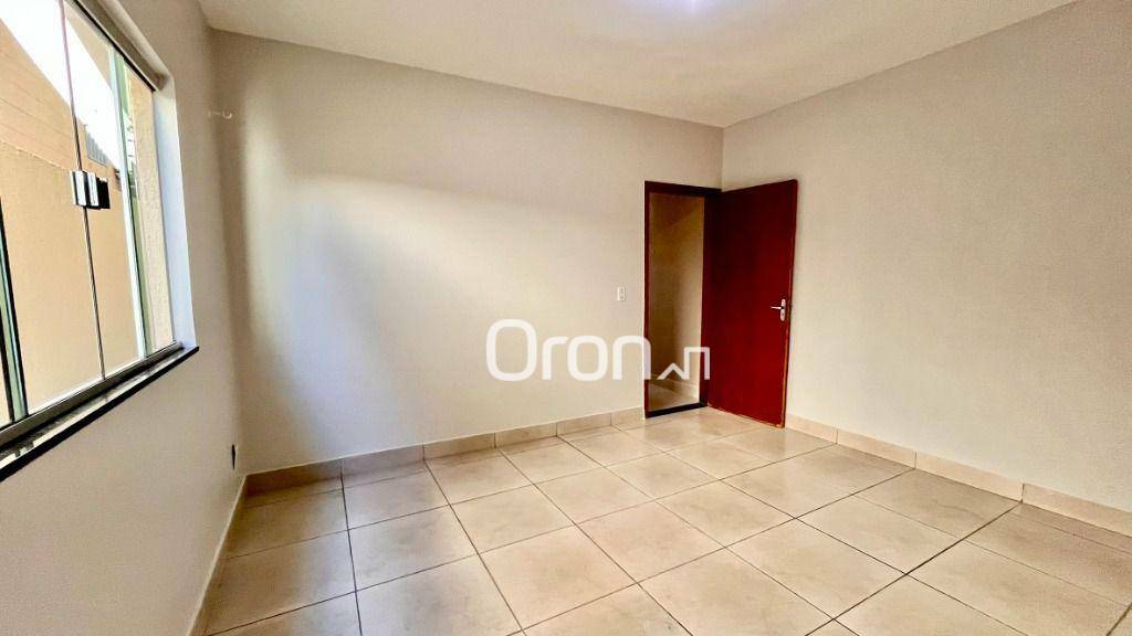 Casa à venda com 2 quartos, 74m² - Foto 8