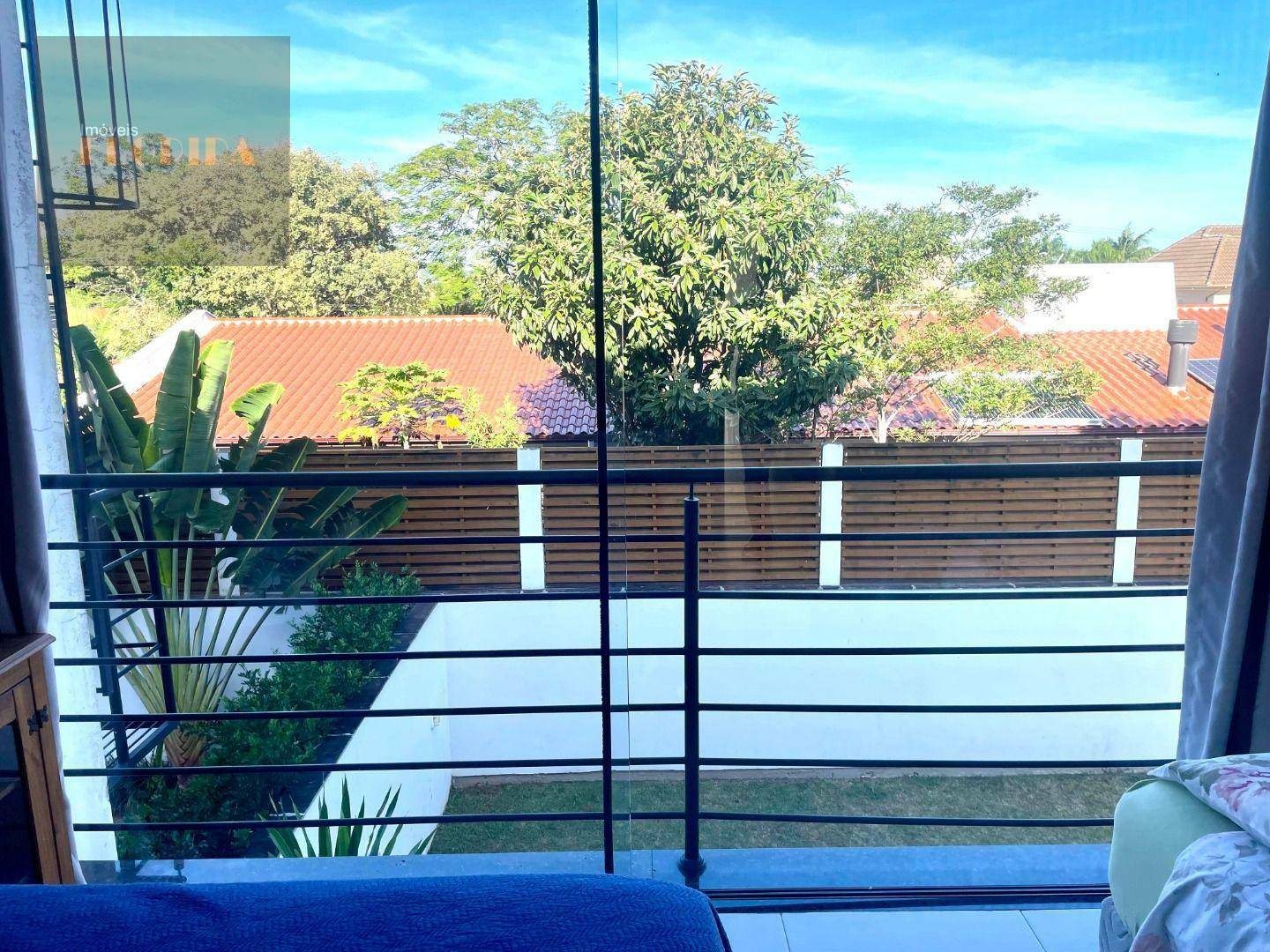 Casa à venda com 3 quartos, 194m² - Foto 15
