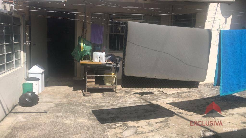 Casa à venda com 3 quartos, 267m² - Foto 15