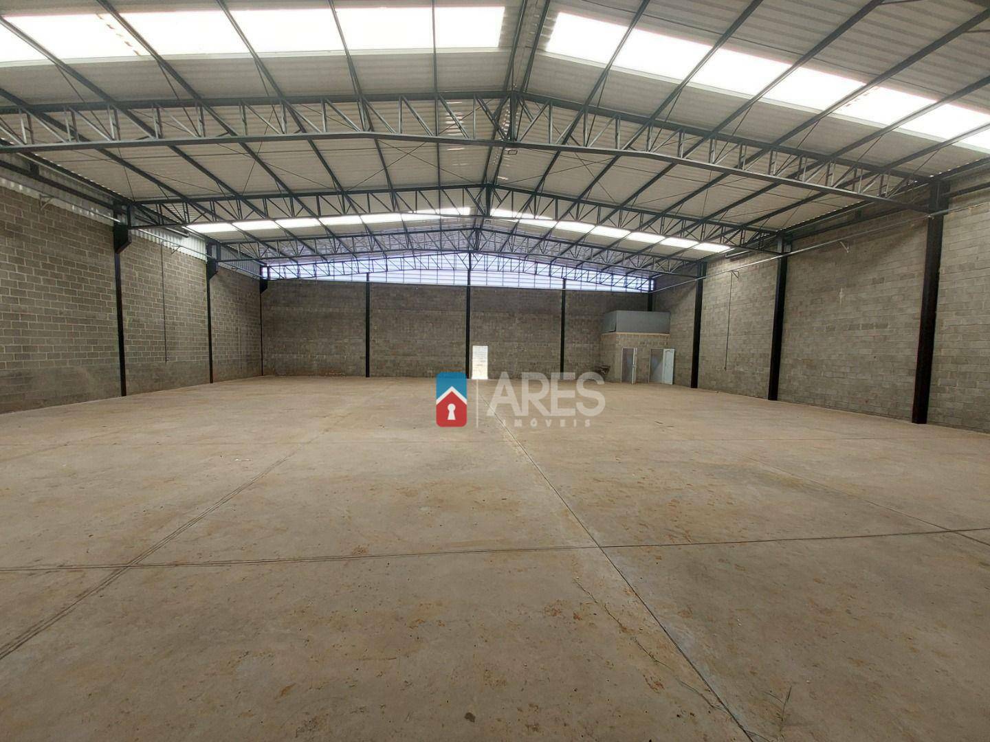 Depósito-Galpão-Armazém para alugar, 700m² - Foto 5