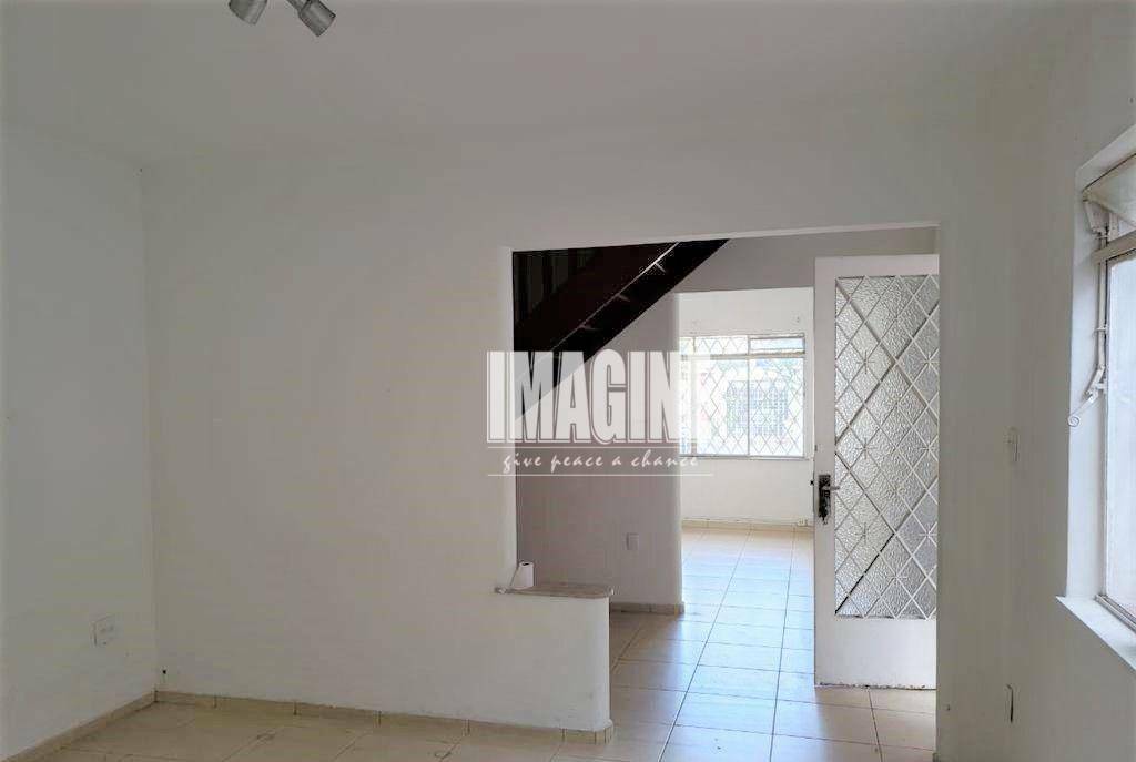 Sobrado à venda com 3 quartos, 196m² - Foto 2